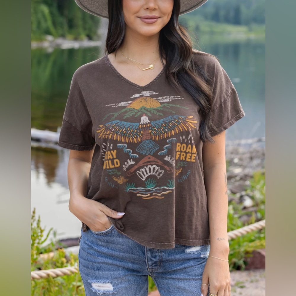 NWT Grace & Lace Relaxed Fit V-Neck Graphic Tee - Roam Free Grace and Lace